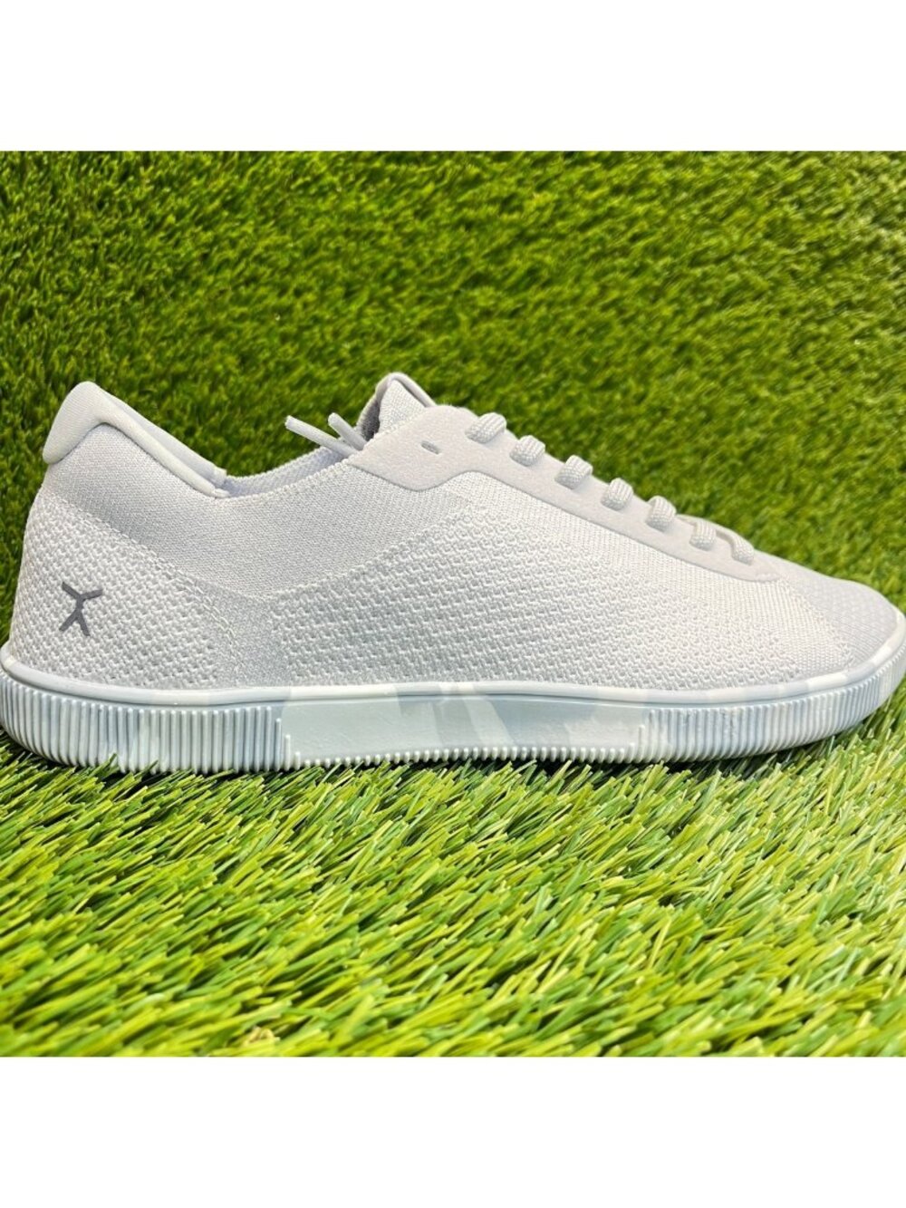 Flux Footwear Adapt Trainer Gray Mens Size 9.5 Athletic Knit Shoes Sneakers